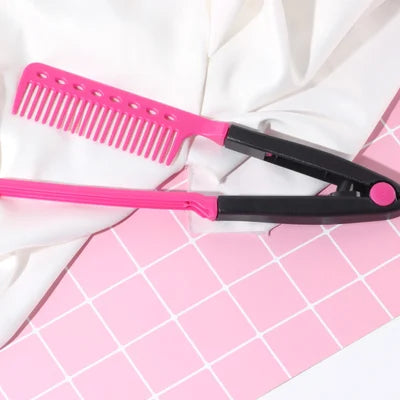 🔥Buy More Save More🎉Each Only ￡2.39!!!🔥V-shaped clip design curling comb